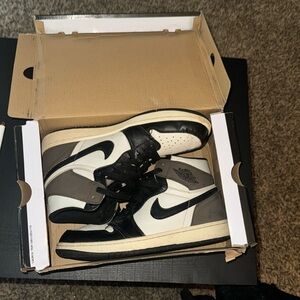 Jordan 1 Dark Mochas. Size 10